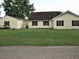 415 Washington Dr, Michigan Center, MI 49254