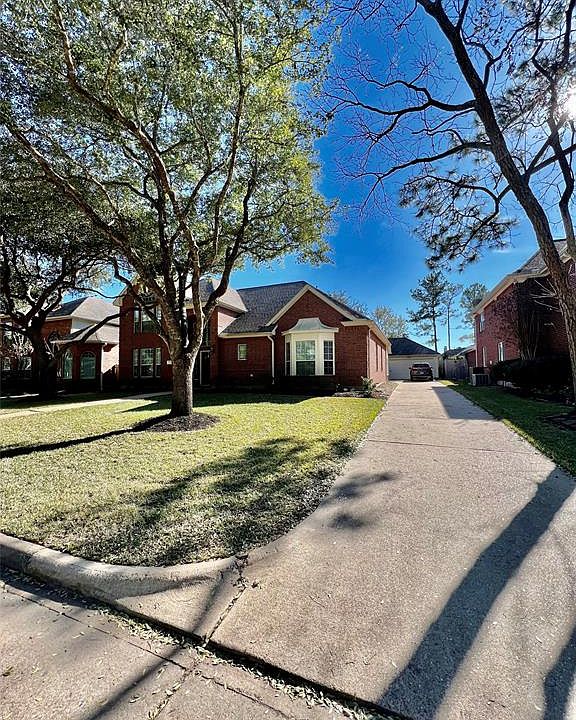 2nd image of 938 Chisel Point Dr
