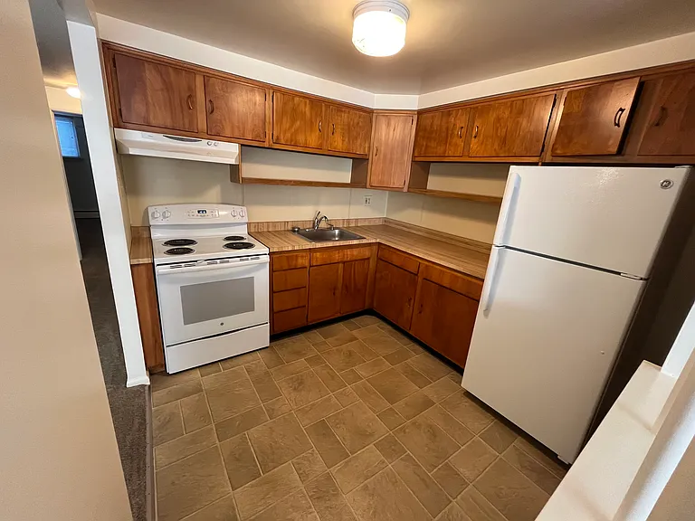 106 Starr St #A7 — Photo 8