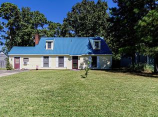 105 Woodside Ct, Jacksonville, NC 28546