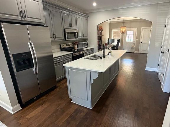 3rd image of 2673 Prairie View Cir