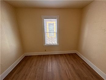 3rd image of 2006 W Lincoln Ave