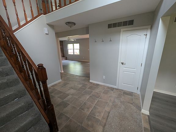 3rd image of 3758 S Bainbridge Dr