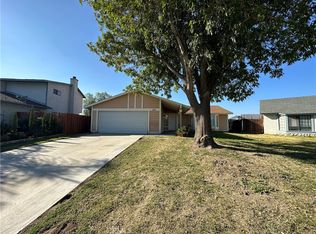 557 Wimbledon Dr, San Jacinto, CA 92583