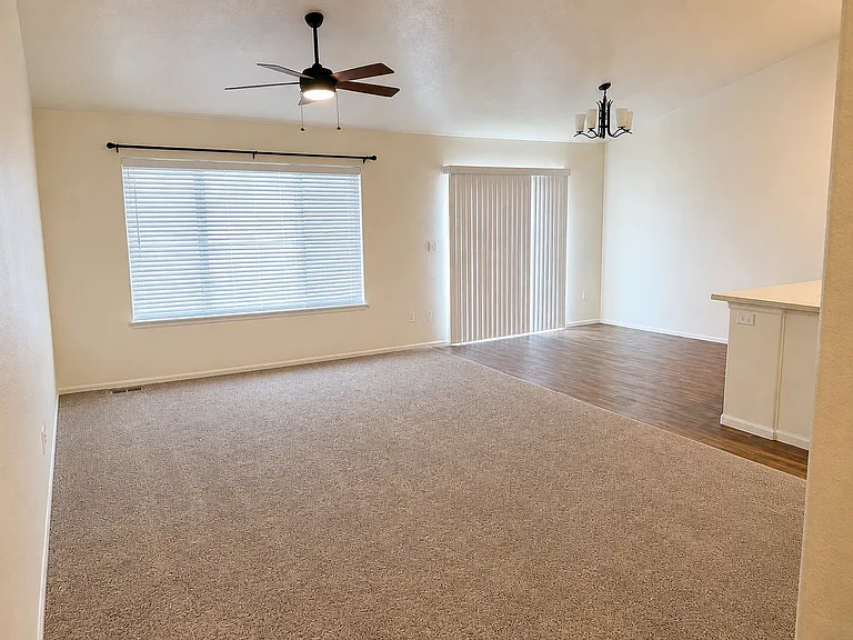1643 Rise Dr — Photo 4
