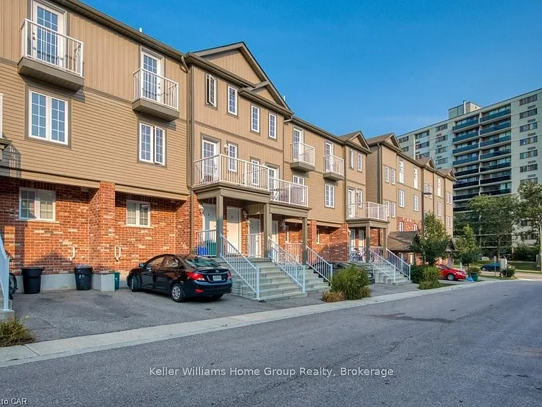 55 Mooregate Cres #13B — Photo 2