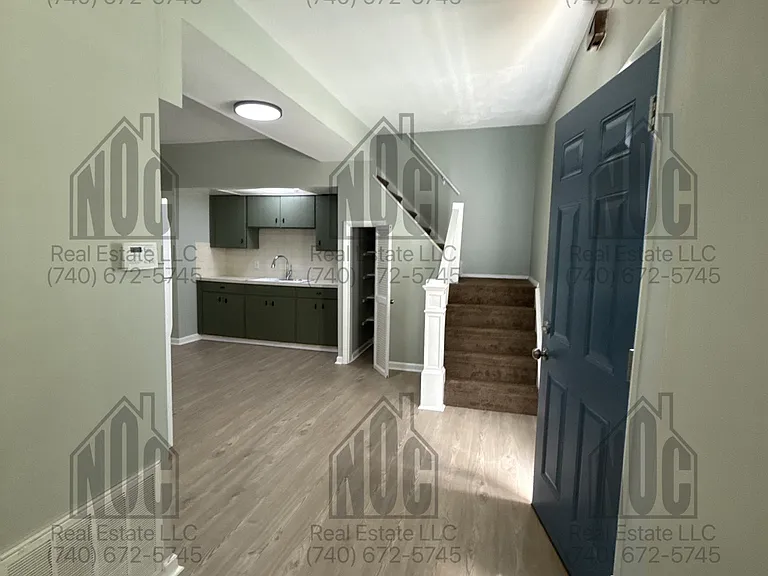 308-310 Washington Ave #308-1/2 — Photo 11