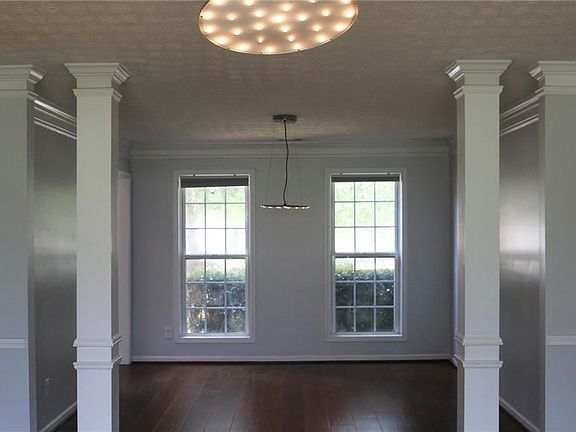 5th image of 534 Grove Creek Ct