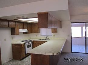 4th image of 5235 S La Cuadra Dr