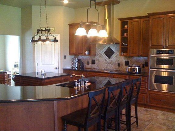 2nd image of 108 Wedgewood Dr