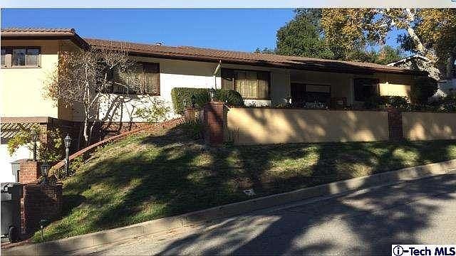 2nd image of 1515 Puebla Dr