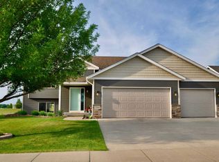 1208 4th St NW, New Prague, MN 56071
