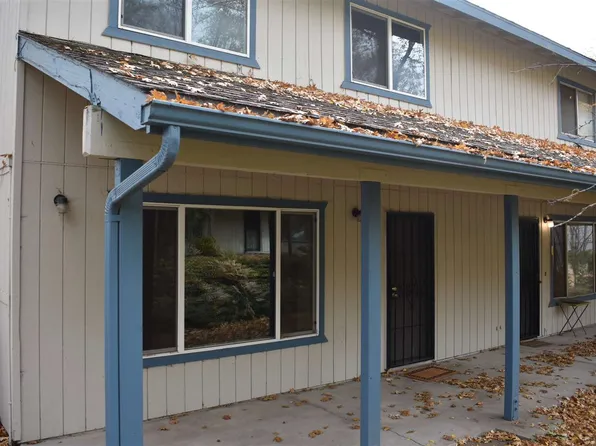 810 B Caroline Ave, Mount Shasta, CA 96067