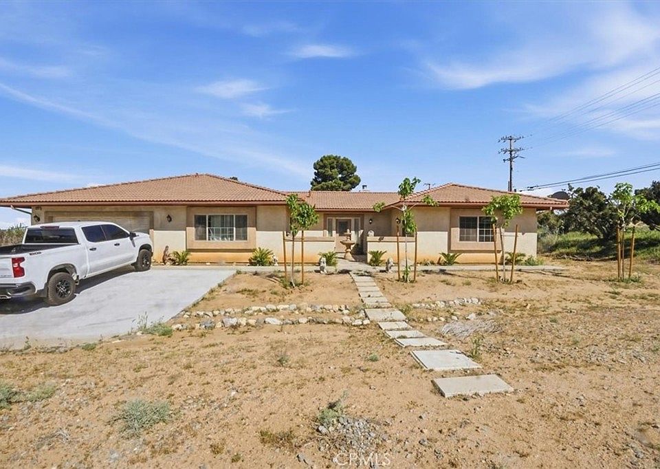 1st image of 9323 Serra St