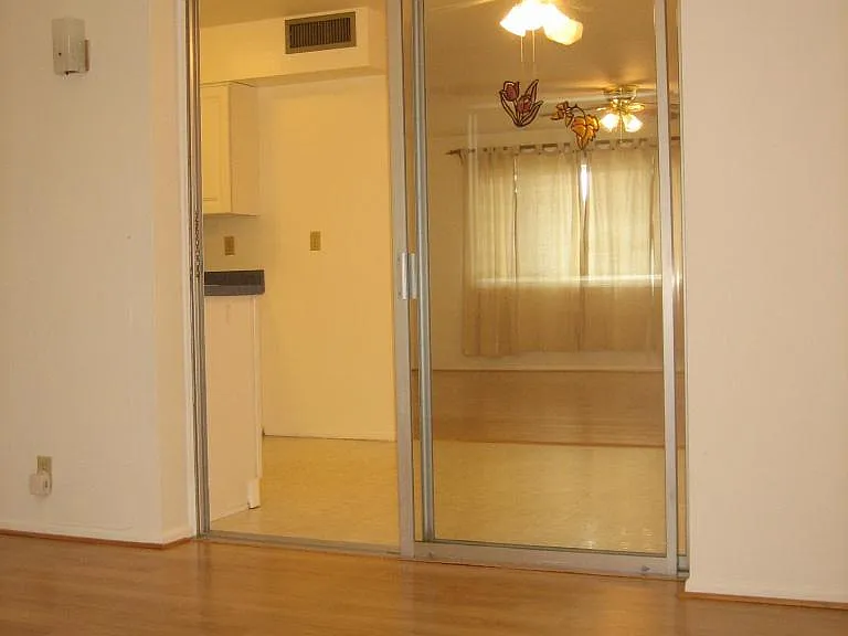 10119 W Deanne Dr — Photo 13