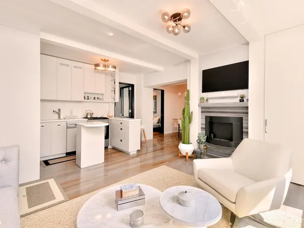 39 West 67th Street image 2 of 7