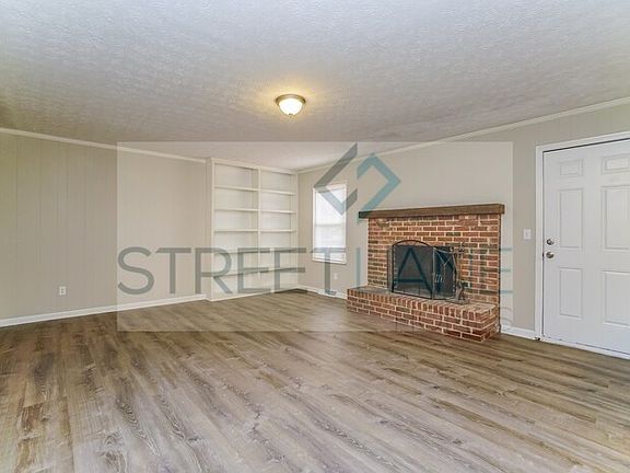 4th image of 10219 N Crosset Hill Dr
