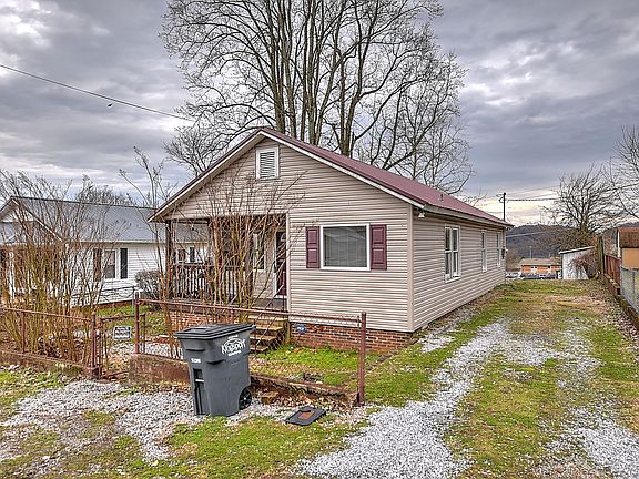 2nd image of 1741 McGee St