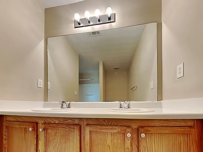 4761 Tuong Yen Ct — Photo 8