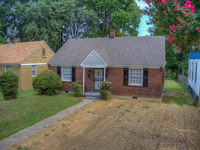 1202 Tutwiler Ave — Photo 25