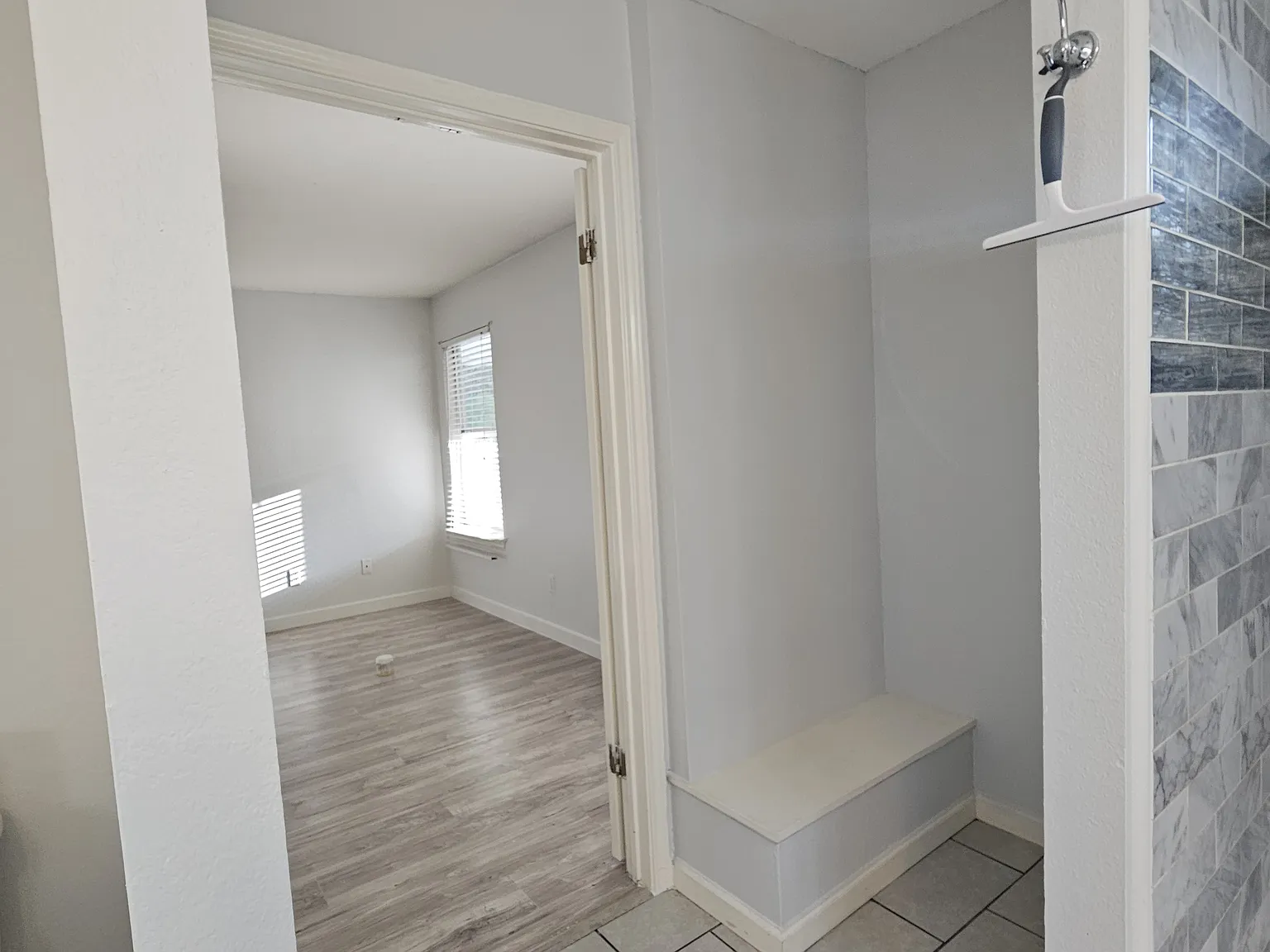3 bed, 1591 sqft, $2,100 — Photo 3