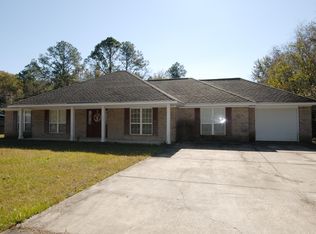 3812 Fairhaven Dr, Moss Point, MS 39562