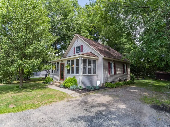 7 S Eagle St, Gloversville, NY 12078