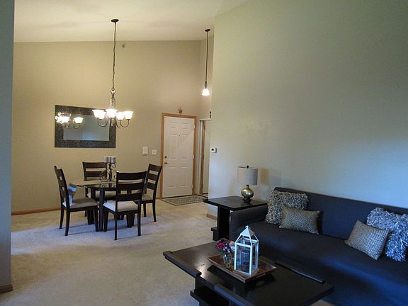 3rd image of 7010 Heritage Cir APT 3C