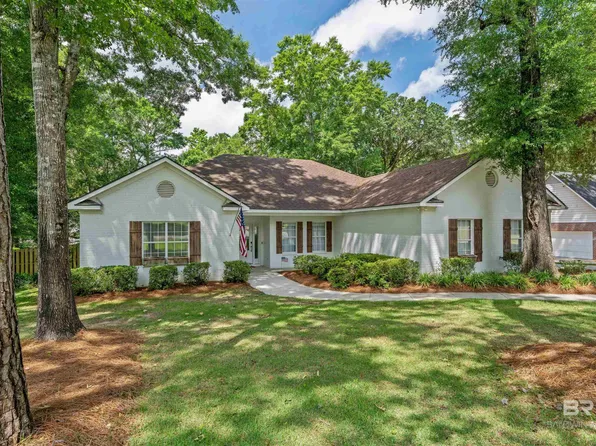 30833 Wakefield Dr, Spanish Fort, AL 36527