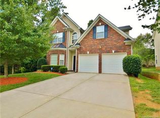 8217 Suttonview Dr, Charlotte, NC 28269