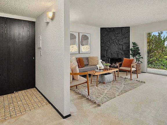 2nd image of 11633 100th Ave NE #A-5