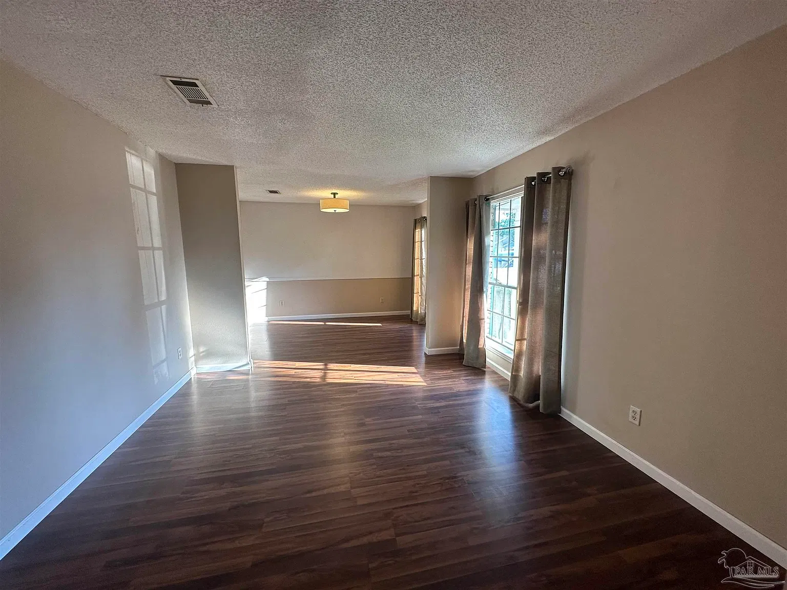 3 bed, 1712 sqft, $1,850 — Photo 4