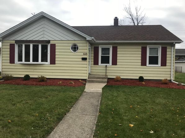 625 E 161st Pl