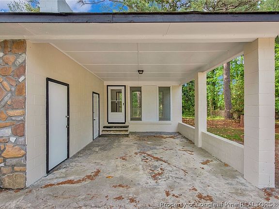 4th image of 838 W 3rd Ave
