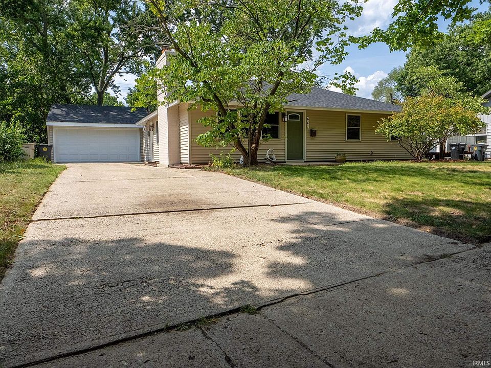 1st image of 441 Chamberlin Dr