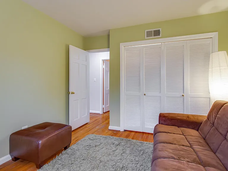 6063 Hardwick Pl — Photo 28