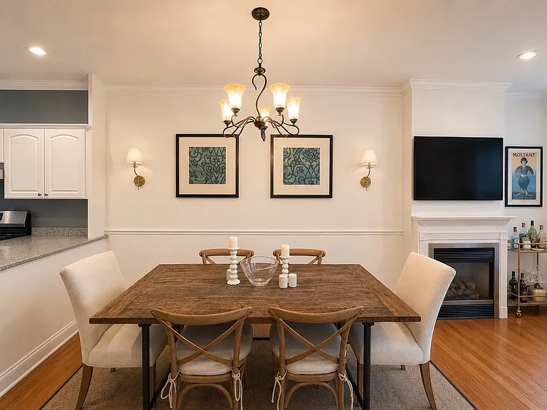 104 Elm St #2 — Photo 3