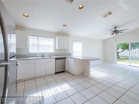4th image of 19158 NW 24th Pl