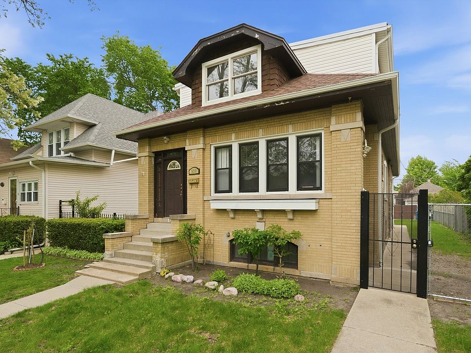 2nd image of 5019 N Kostner Ave