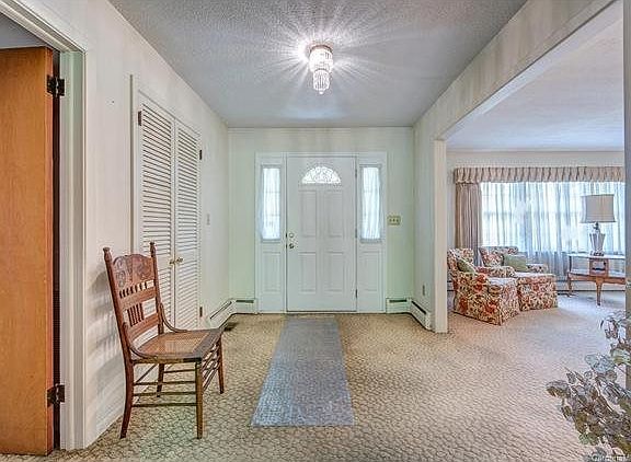 2nd image of 1700 Montclair Ave