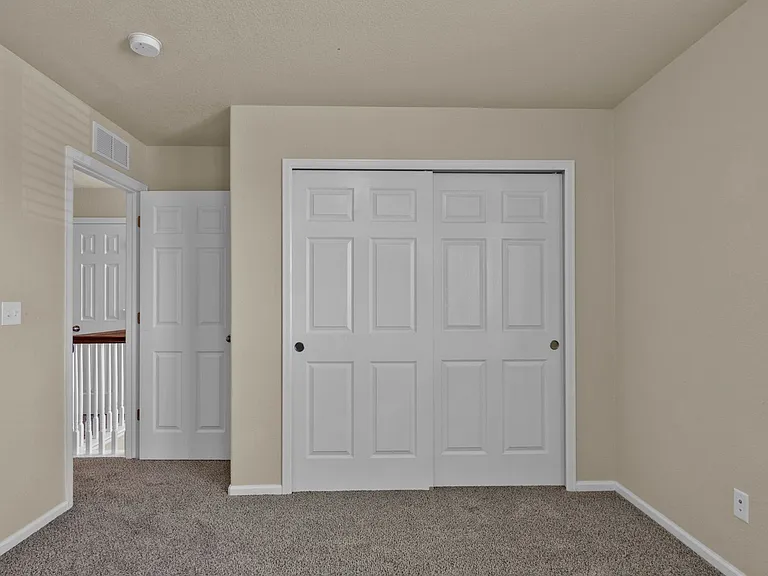 8265 Hardwood Cir — Photo 32