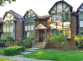 217 E Palisade Ave #2, Englewood, NJ 07631