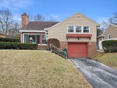 10529 W Grantosa DRIVE, Wauwatosa, WI, 53222
