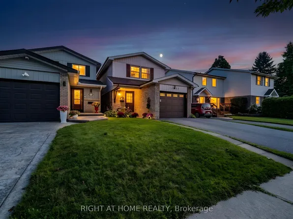1262 Venus Cres, Oshawa, ON L1J 6E4