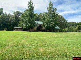 933 Cameron Trl, Mountain Home, AR 72653