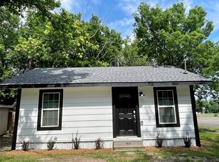 1302 Maloney St, Commerce, TX 75428