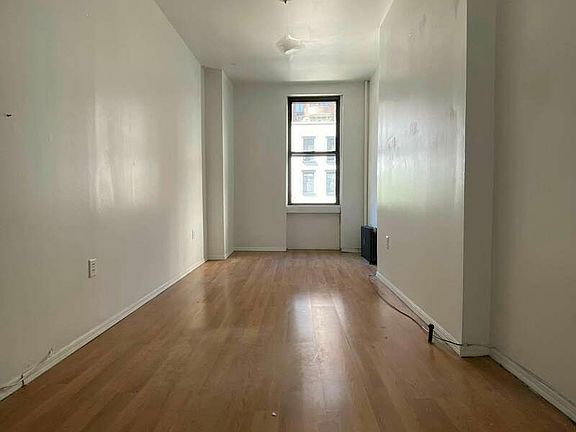 3rd image of 163 E 33rd St #3R