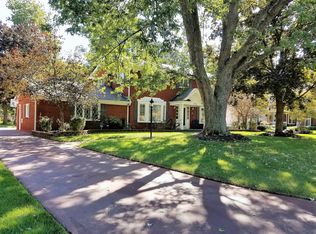 3706 Chesterton Dr, Toledo, OH 43615