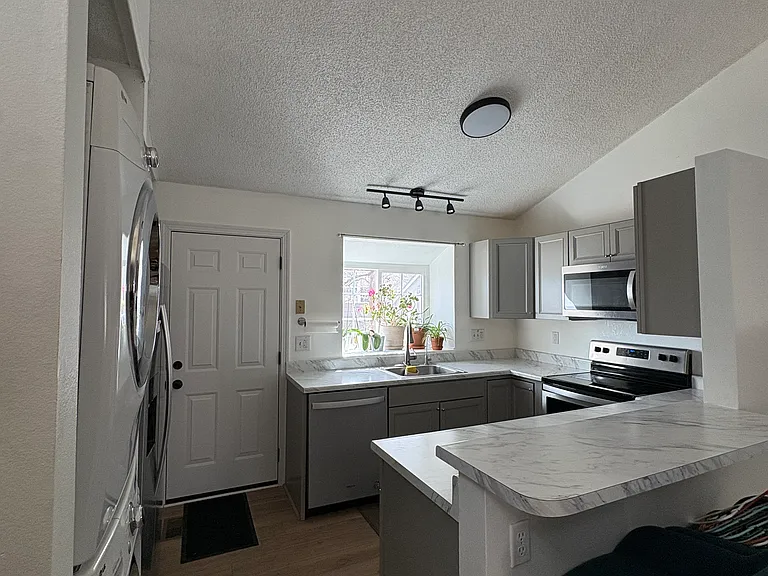 5000 S Pagosa St #A — Photo 6