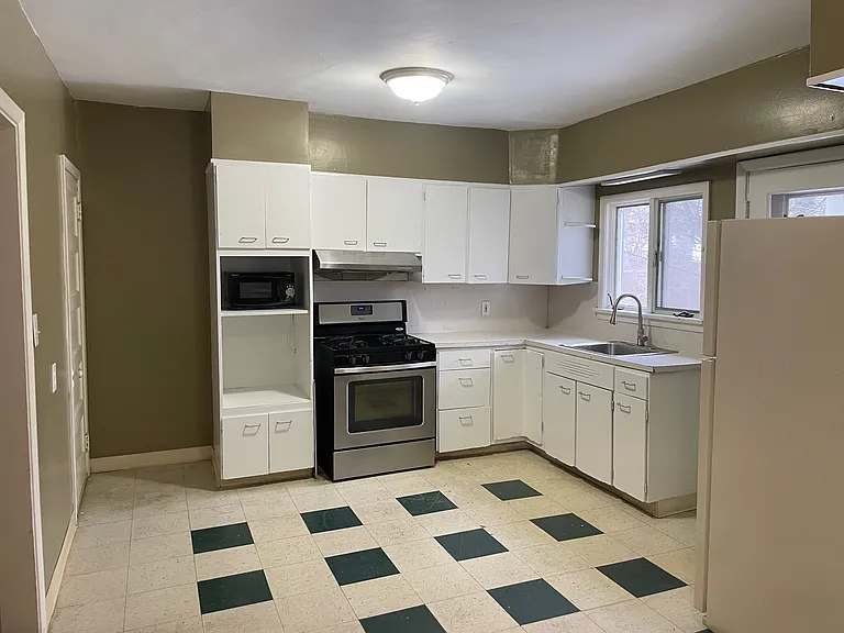 2322 S Overlook Rd — Photo 28